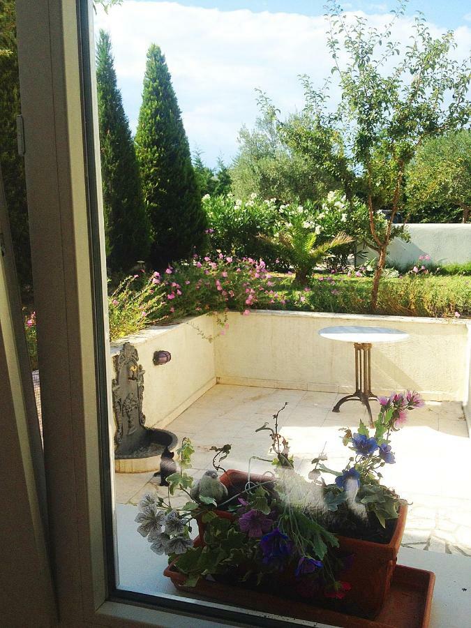 Lovely Apartm.Near Airport Kardiá Екстериор снимка